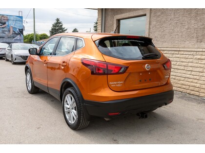used 2017 Nissan Rogue car, priced at $15,988