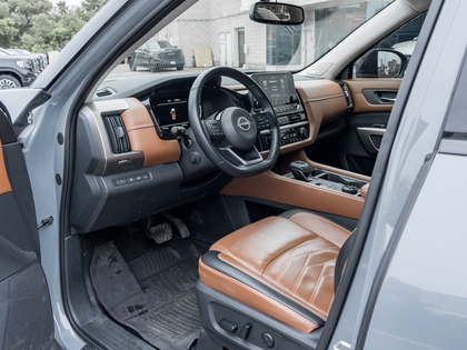 used 2022 Nissan Pathfinder car, priced at $39,993