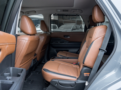 used 2022 Nissan Pathfinder car, priced at $39,993