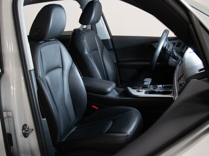 used 2019 Audi Q7 car, priced at $23,900
