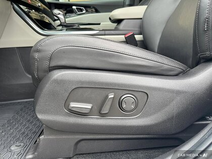 used 2022 Kia Carnival car, priced at $38,007
