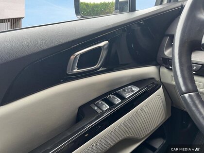 used 2022 Kia Carnival car, priced at $38,007