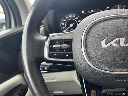 used 2022 Kia Carnival car, priced at $38,007