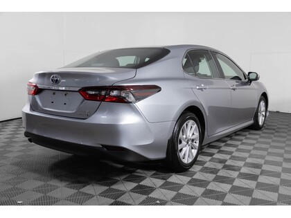 used 2022 Toyota Camry Hybrid car, priced at $33,498