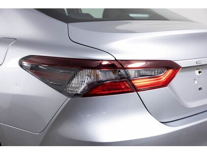 used 2022 Toyota Camry Hybrid car, priced at $33,498