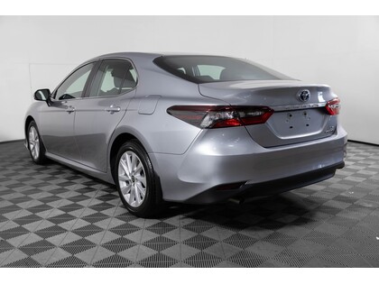 used 2022 Toyota Camry Hybrid car, priced at $33,498