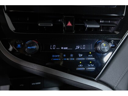 used 2022 Toyota Camry Hybrid car, priced at $33,498