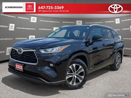 used 2025 Toyota Highlander car, priced at $62,995