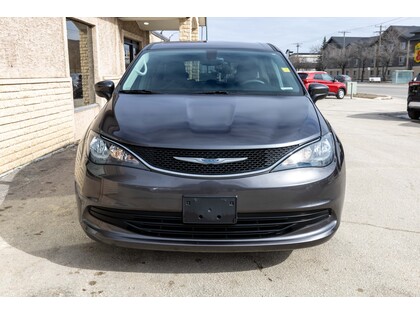 used 2017 Chrysler Pacifica car, priced at $25,988