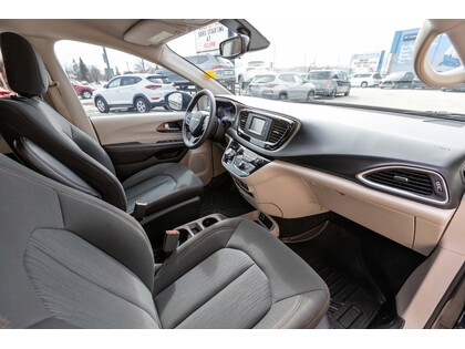 used 2017 Chrysler Pacifica car, priced at $25,988