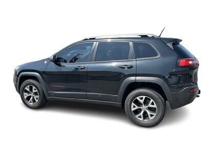 used 2015 Jeep Cherokee car, priced at $16,999