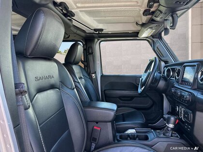 used 2019 Jeep Wrangler Unlimited car, priced at $40,998
