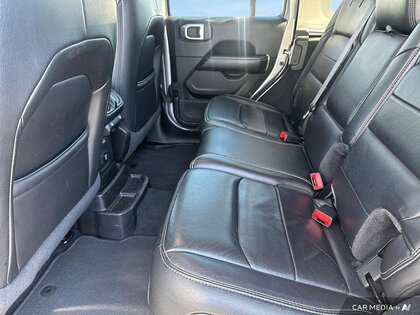 used 2019 Jeep Wrangler Unlimited car, priced at $40,998