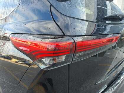 used 2020 Toyota Highlander car, priced at $34,995
