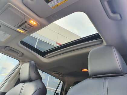 used 2020 Toyota Highlander car, priced at $34,995