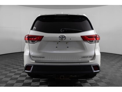 used 2017 Toyota Highlander car, priced at $25,998