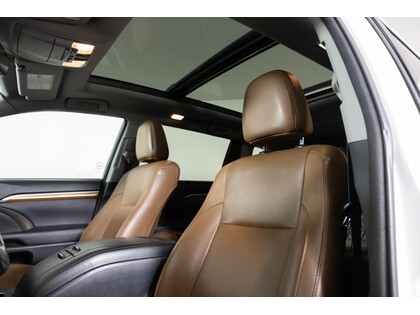 used 2017 Toyota Highlander car, priced at $25,998