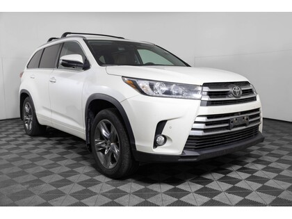 used 2017 Toyota Highlander car, priced at $25,998
