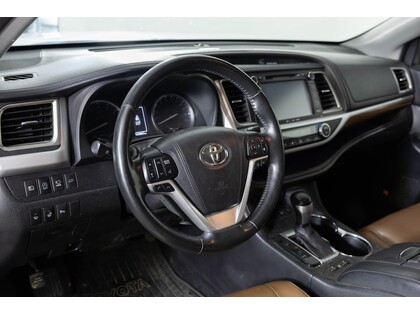 used 2017 Toyota Highlander car, priced at $25,998