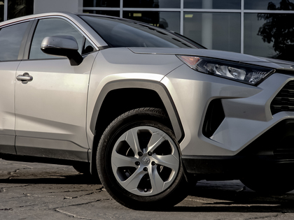used 2022 Toyota RAV4 car, priced at $32,995