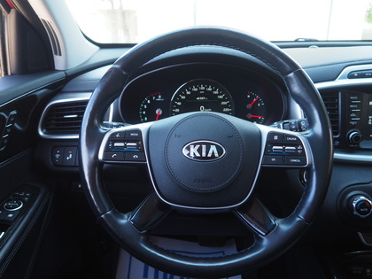 used 2019 Kia Sorento car, priced at $24,900