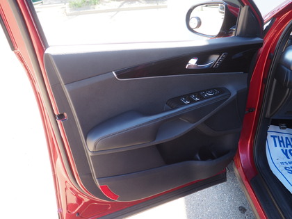 used 2019 Kia Sorento car, priced at $24,900