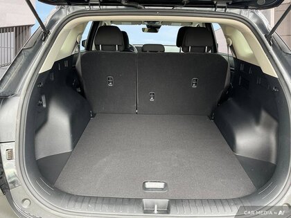 used 2025 Kia Sportage car, priced at $32,998