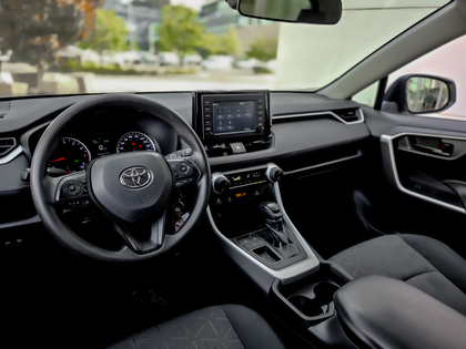 used 2020 Toyota RAV4 car, priced at $24,995