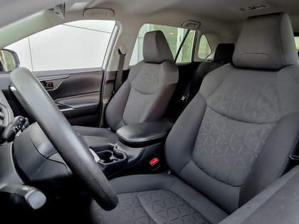 used 2020 Toyota RAV4 car, priced at $24,995