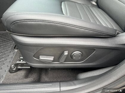 used 2025 Kia Sportage car, priced at $42,295