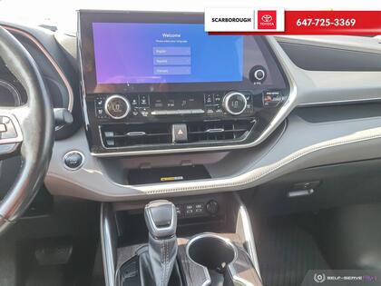 used 2023 Toyota Highlander car, priced at $56,995