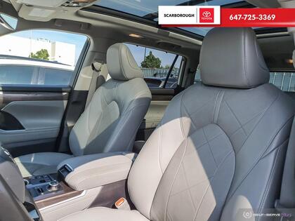 used 2023 Toyota Highlander car, priced at $56,995