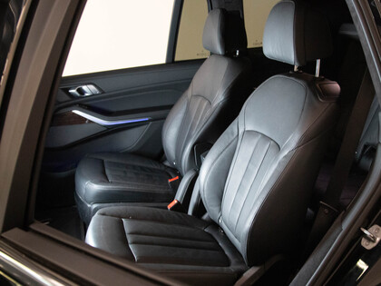 used 2020 BMW X7 car, priced at $56,900
