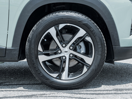 used 2024 Chevrolet Trax car, priced at $25,993