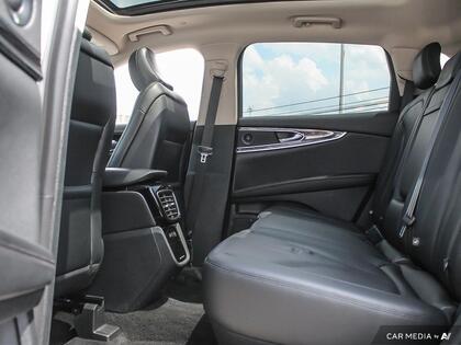 used 2023 Lincoln Nautilus car, priced at $39,200