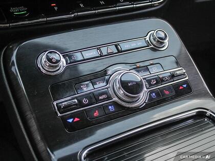 used 2023 Lincoln Nautilus car, priced at $39,200