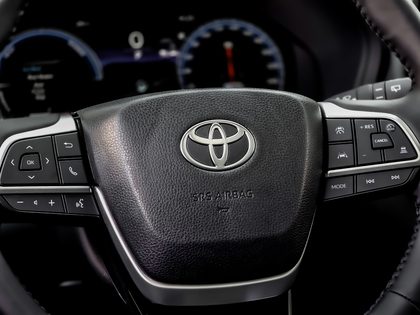 used 2025 Toyota Grand Highlander car, priced at $75,995