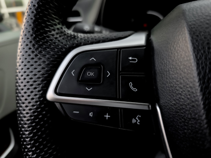 used 2023 Toyota Sienna car, priced at $56,995
