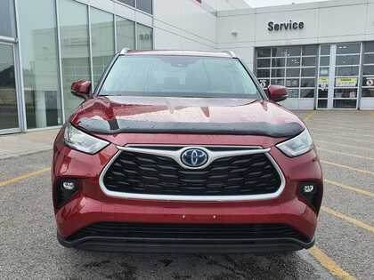 used 2023 Toyota Highlander car, priced at $54,995