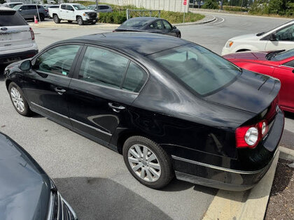 used 2010 Volkswagen Passat car