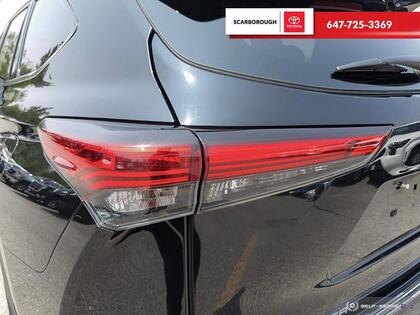 used 2020 Toyota Highlander car, priced at $34,995