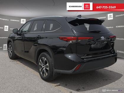 used 2020 Toyota Highlander car, priced at $34,995