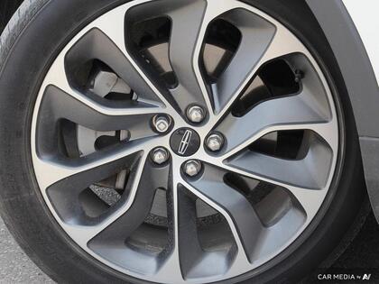 used 2022 Lincoln Nautilus car, priced at $39,050