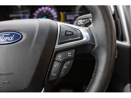 used 2020 Ford Edge car, priced at $29,988