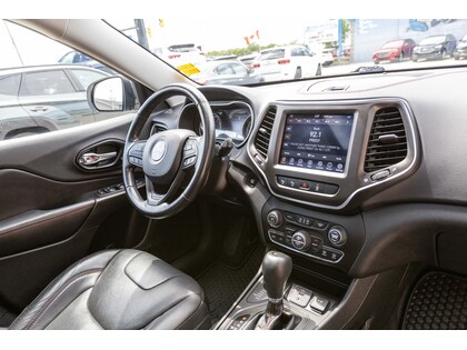 used 2021 Jeep Cherokee car, priced at $31,888