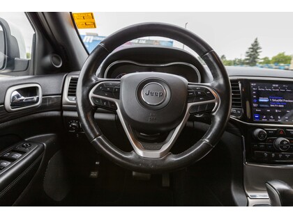 used 2021 Jeep Grand Cherokee car, priced at $32,988