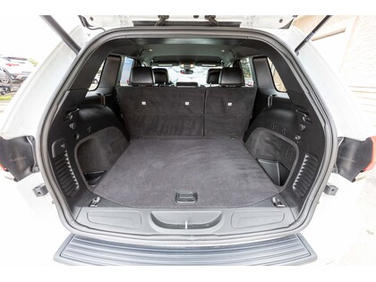 used 2021 Jeep Grand Cherokee car, priced at $32,988