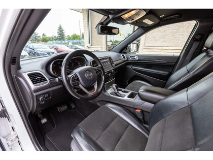 used 2021 Jeep Grand Cherokee car, priced at $32,988