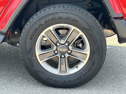 used 2019 Jeep Wrangler car, priced at $35,990