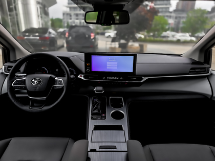 used 2025 Toyota Sienna car, priced at $64,995